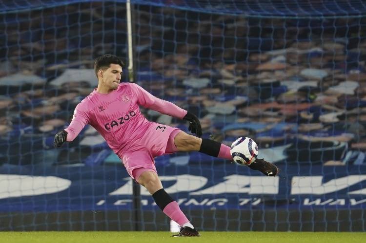 罗马诺：埃弗顿门将若奥-维吉尼亚不会续约，他将自由身离队