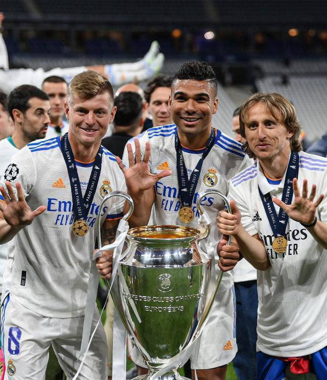 皇马史上最佳中场组合告别！西媒盛赞：无法复制的铁三角