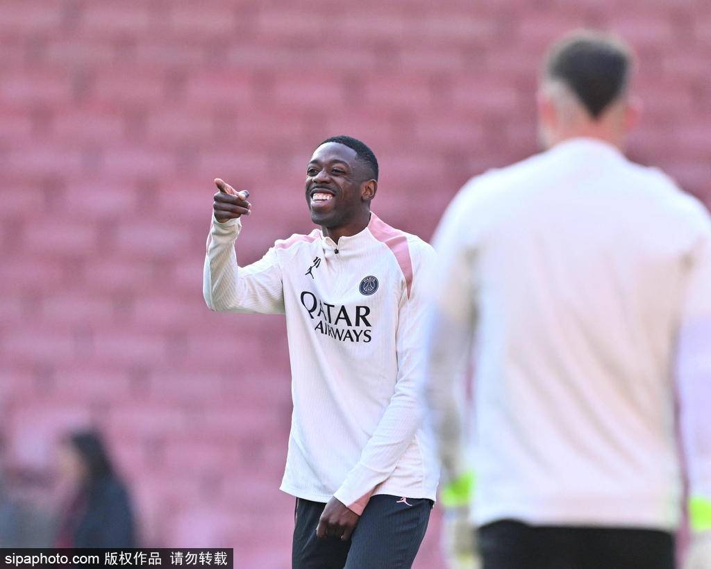 巴黎官方整活！欧冠决战夜，大巴黎每进1球，埃菲尔铁塔就为TA爆闪！